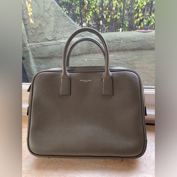 Michael Kors Handbags - Michael Kors Olive Green Laptop Bag, EUC